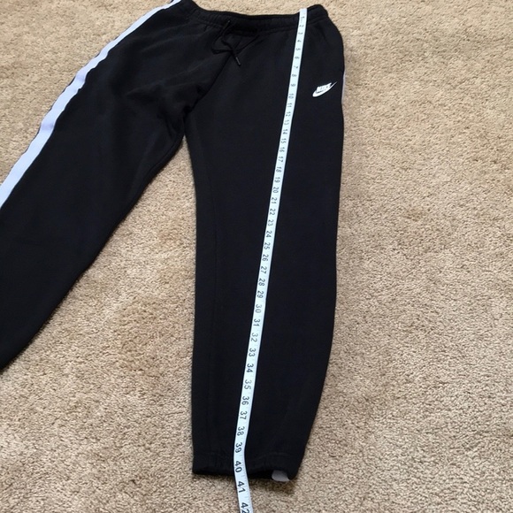 NWT! NIKE Size M black fleece lined joggers pants - Picture 6 of 11